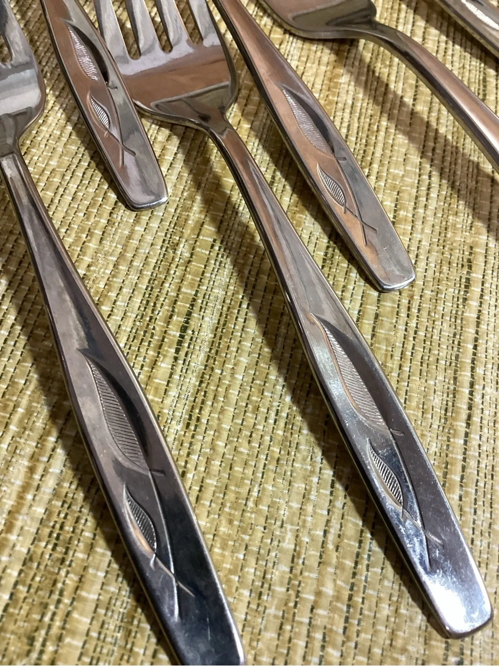 Vintage MCM Rogers Co. IS Flatware Whispering Leaf 20 pieces